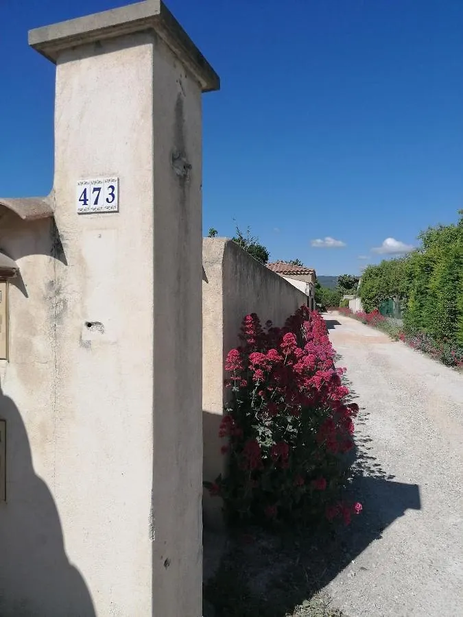 A L'Ombre De L'Olivier Apartment L'Isle-sur-la-Sorgue 0*,  France